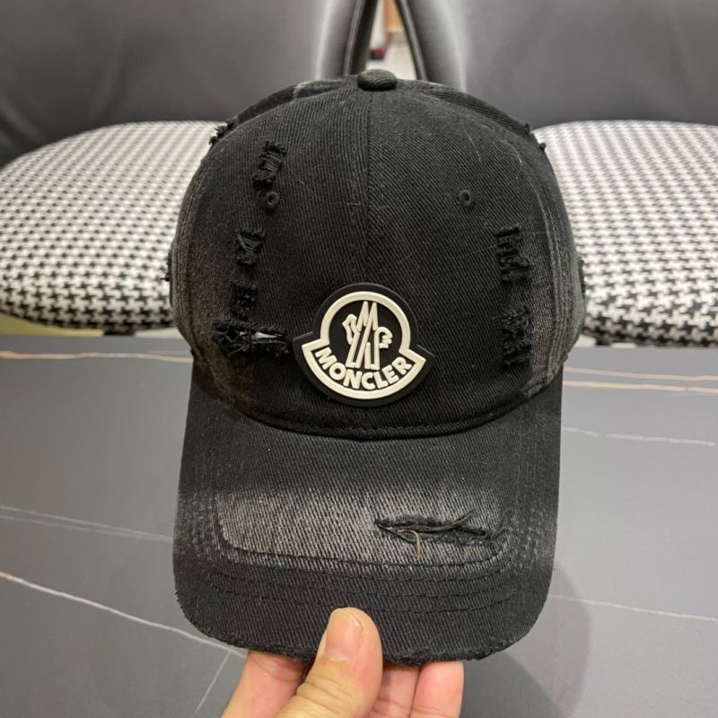 Moncler Caps